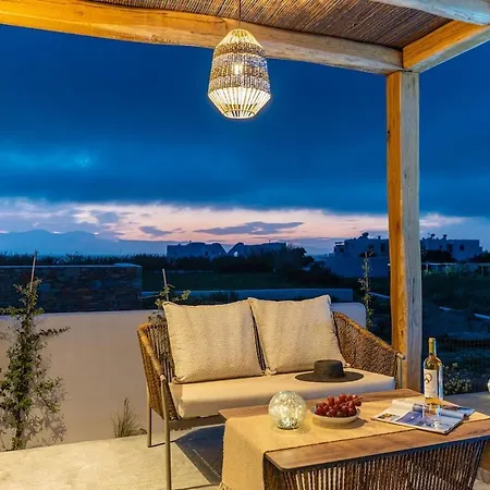 Emerald Sunset Villa, Orkos Beach, By Naxosvibe 빌라
