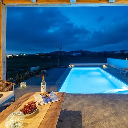 빌라 Emerald Sunset Villa, Orkos Beach, By Naxosvibe