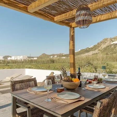 Emerald Sunset Villa, Orkos Beach, By Naxosvibe 빌라
