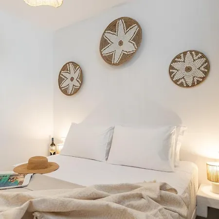 Emerald Sunset Villa, Orkos Beach, By Naxosvibe Villa *